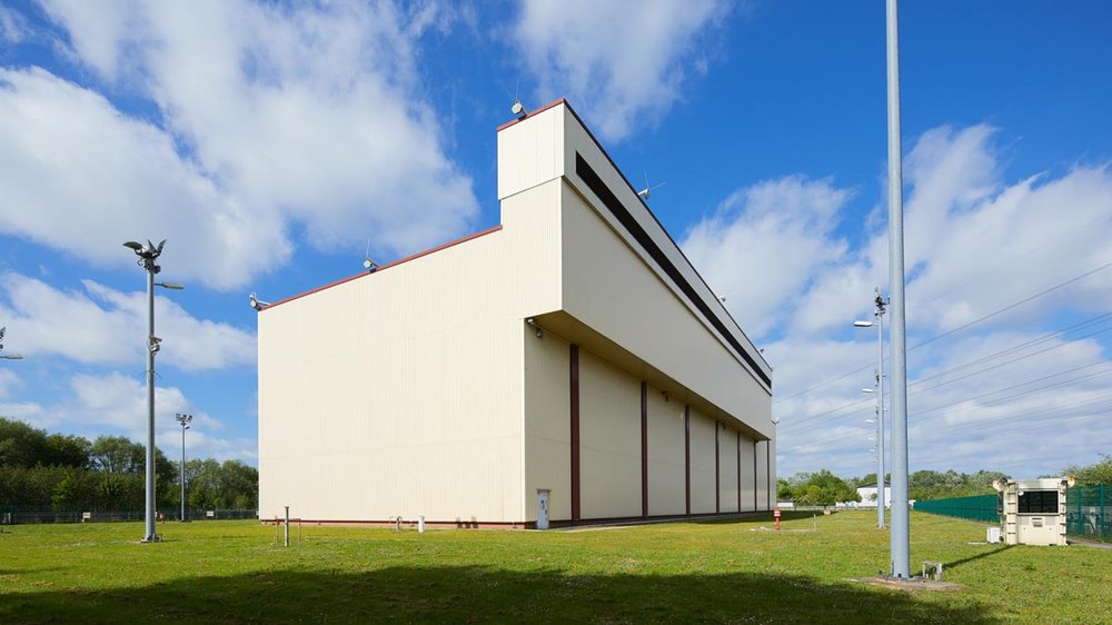 Foto: Gebäude Zwischenlager für Atommüll am Atomkraftwerk Brokdorf